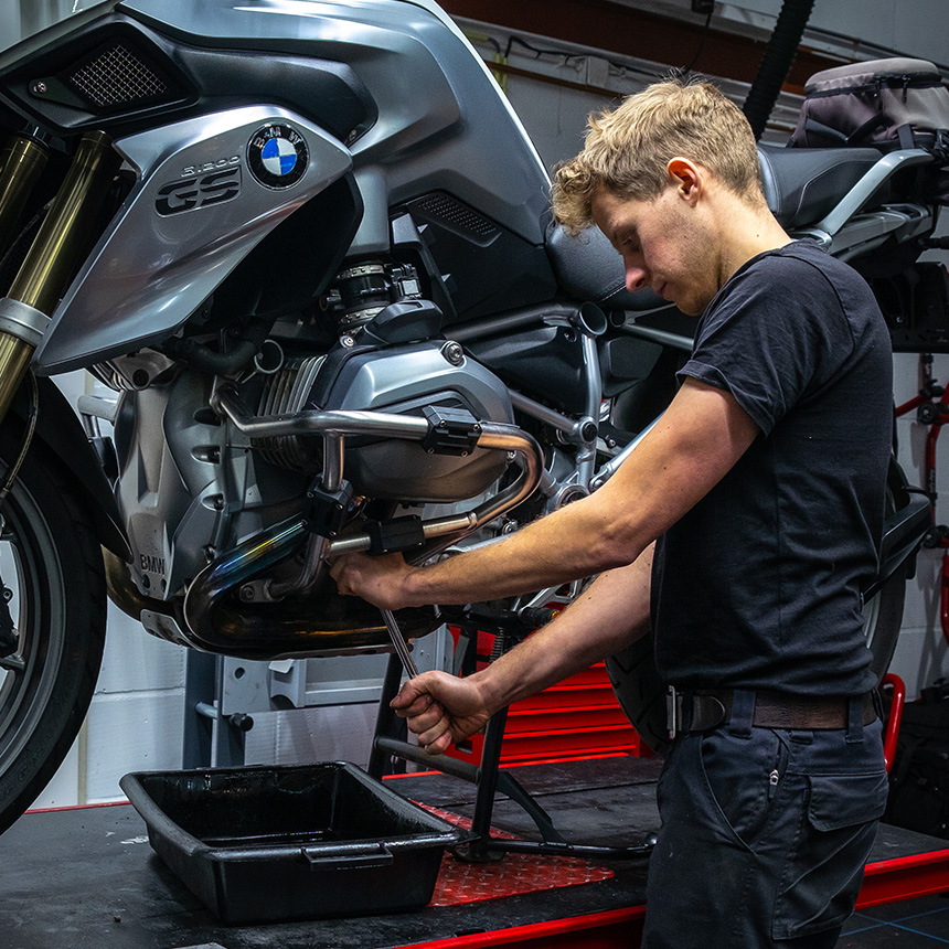 BMW Specialist AMS Weert